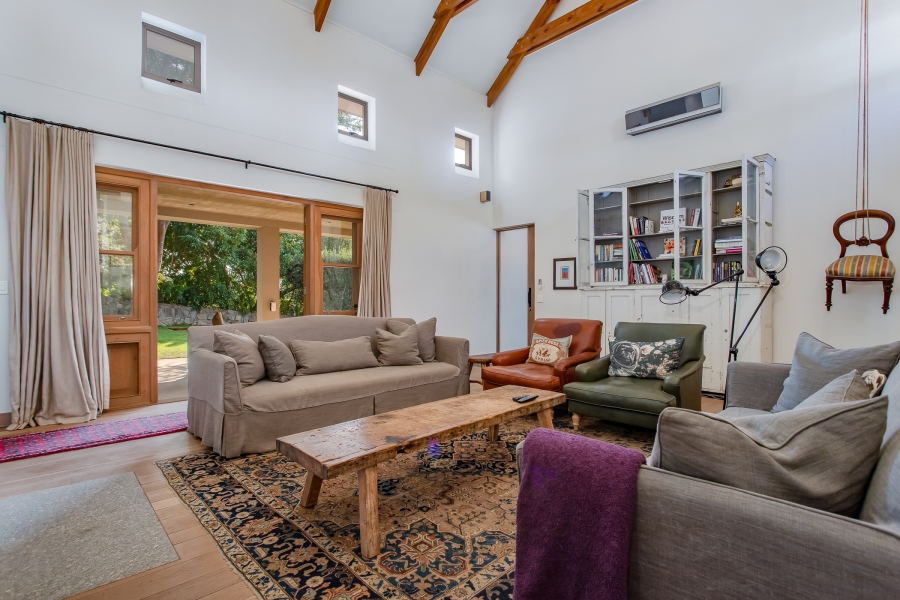 4 Bedroom Property for Sale in Lemoenkloof Western Cape